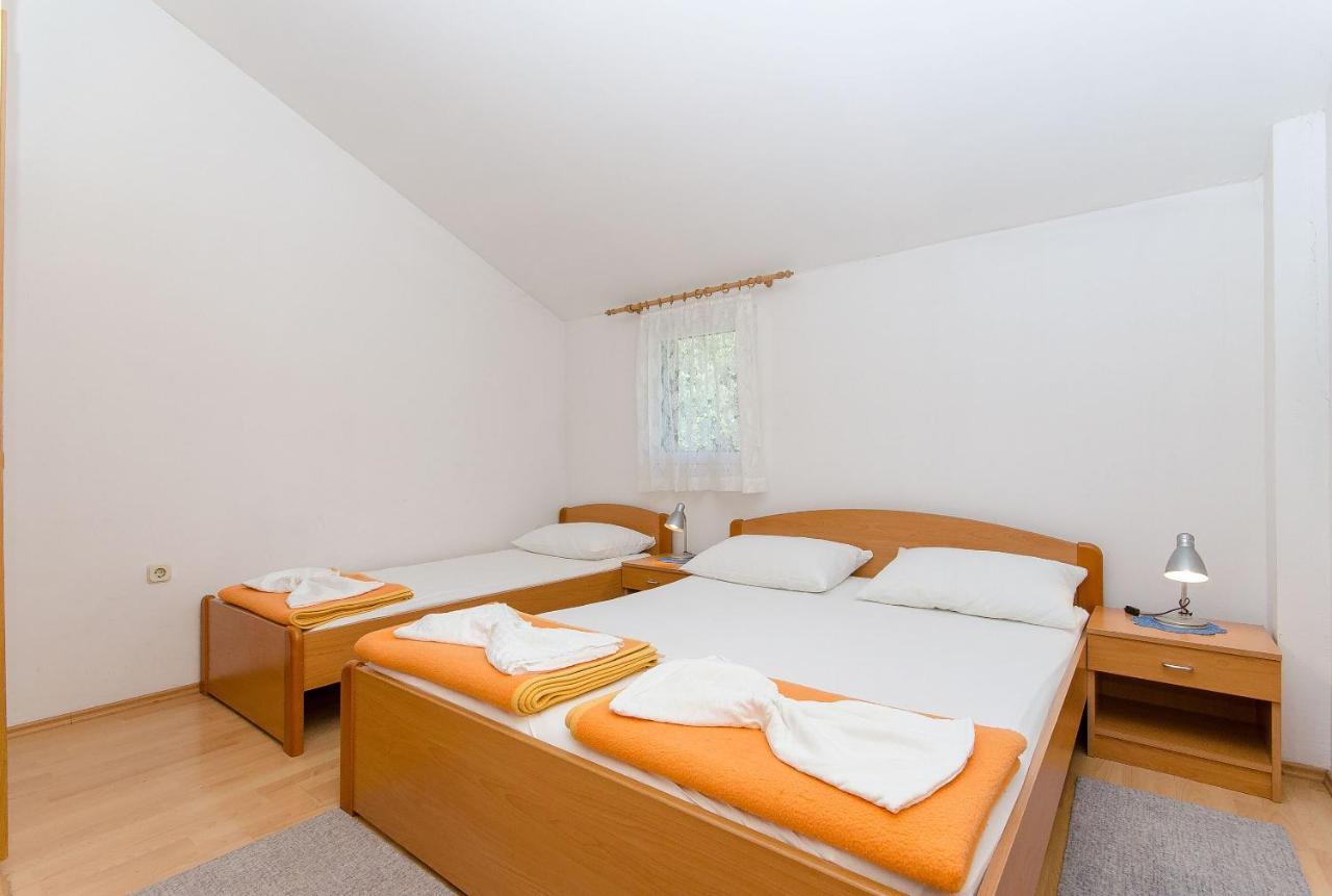Apartments Zoran Drvenik  Exterior foto